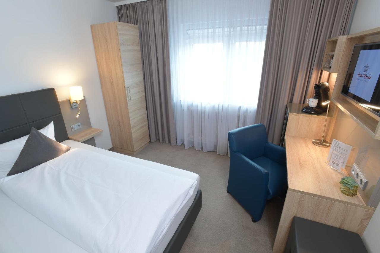 Hotel Krone Niefern-Öschelbronn Esterno foto
